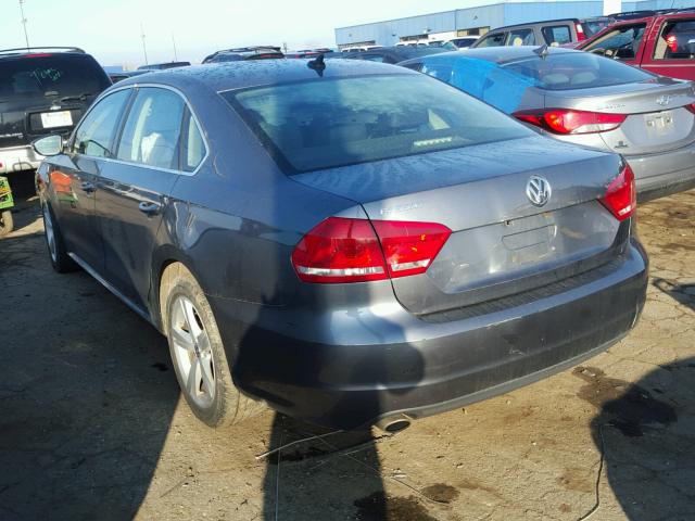 1VWBH7A3XCC049208 - 2012 VOLKSWAGEN PASSAT SE GRAY photo 3