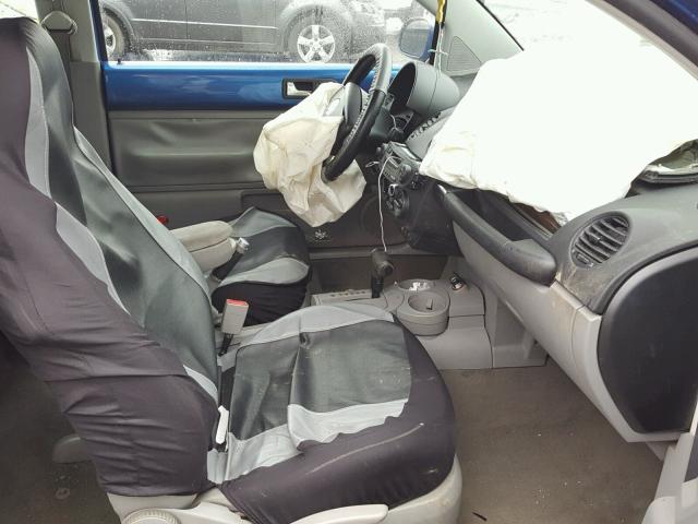 3VWCB21C02M461417 - 2002 VOLKSWAGEN NEW BEETLE 蓝色 照片 5