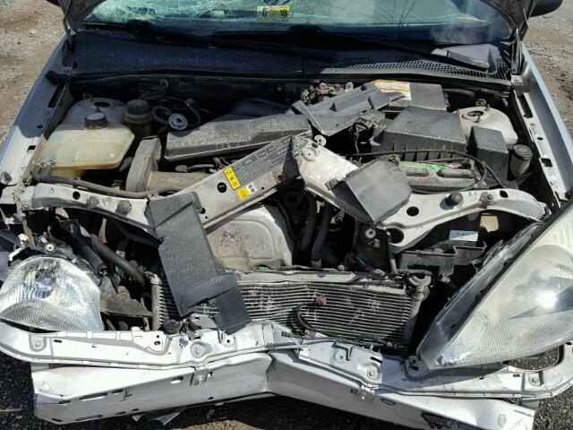 1FAHP3836YW149039 - 2000 FORD FOCUS ZTS SILVER photo 7
