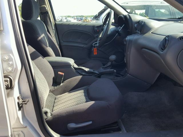1G2NF52E54M568340 - 2004 PONTIAC GRAND AM S 银色 照片 5