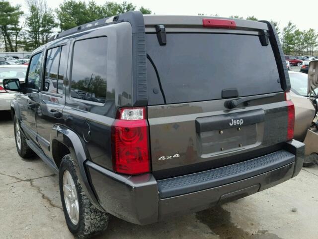 1J8HG48K96C330537 - 2006 JEEP COMMANDER GRAY photo 3