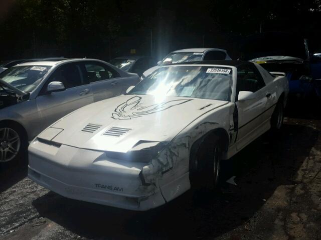 1G2FW87F2GL252718 - 1986 PONTIAC FIREBIRD T WHITE photo 2