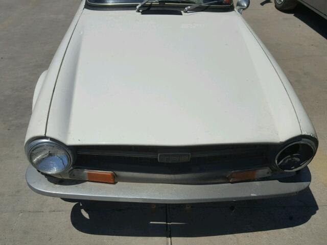 CC79399U0 - 1972 TRIUMPH CAR TR6 WHITE photo 7