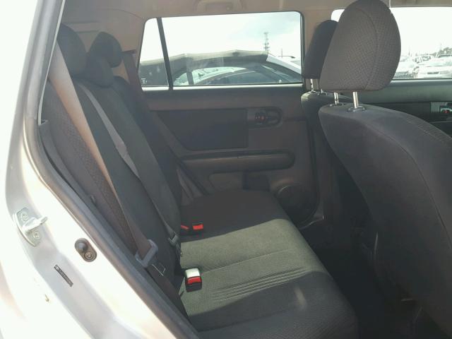 JTLKE50E891078573 - 2009 TOYOTA SCION XB SILVER photo 6