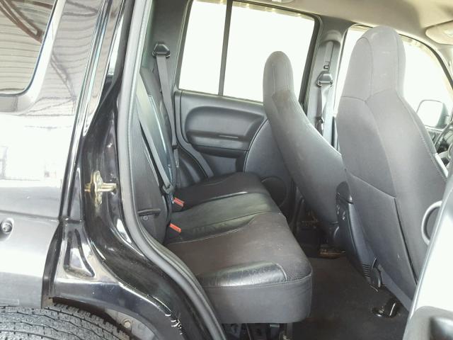1J4GL38K34W119896 - 2004 JEEP LIBERTY RE BLACK photo 6