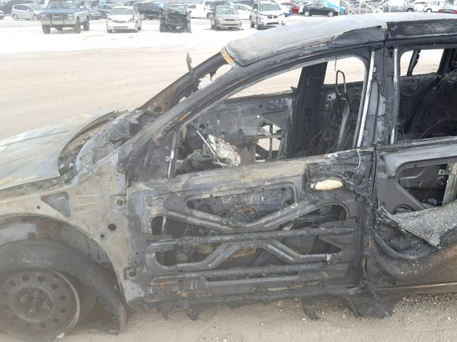 1G8AJ52FX4Z122084 - 2004 SATURN ION LEVEL SILVER photo 10