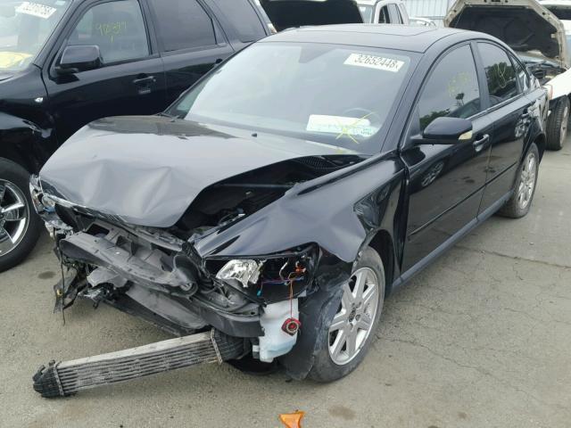 YV1MS682952078450 - 2005 VOLVO S40 T5 BLACK photo 2