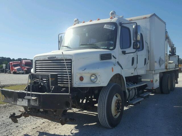 1FVHC3DC97HY64450 - 2007 FREIGHTLINER M2 106 HEA WHITE photo 2