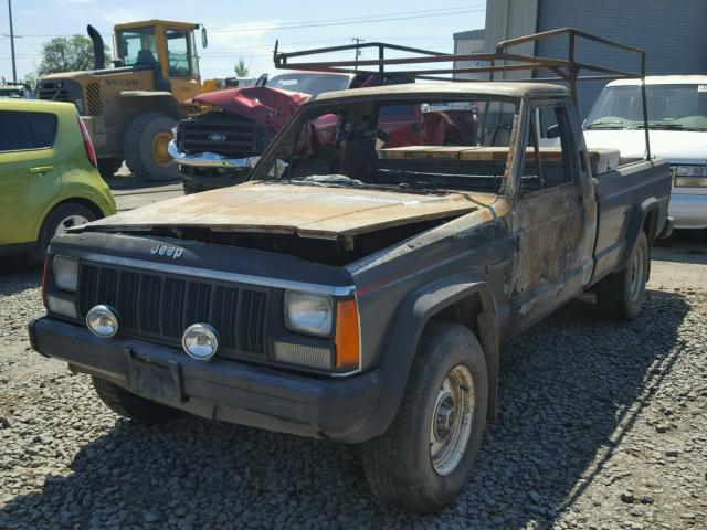 1JTMP6513HT041717 - 1987 JEEP COMANCHE GRAY photo 2