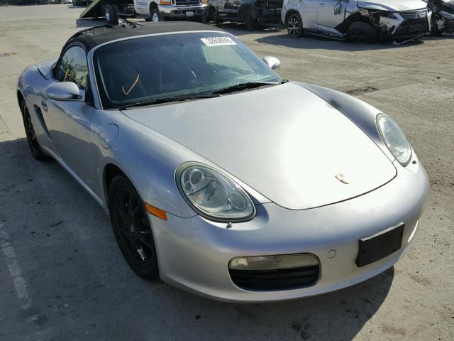 WP0CA29855U712681 - 2005 PORSCHE BOXSTER SILVER photo 1