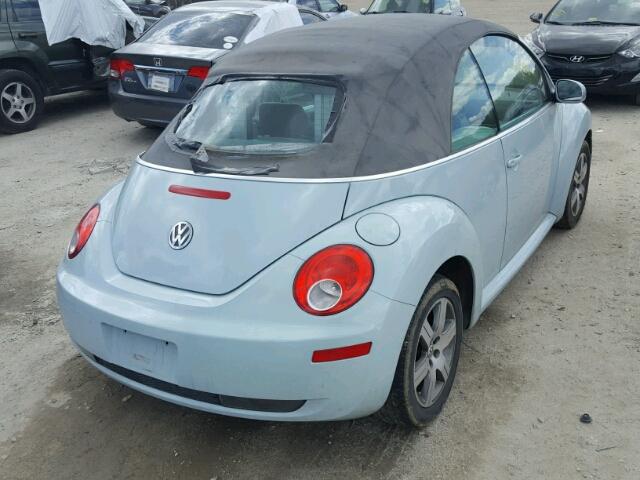 3VWRF31Y46M319898 - 2006 VOLKSWAGEN NEW BEETLE 蓝色 照片 4