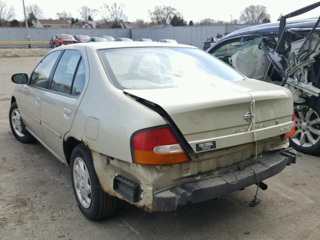 1N4DL01D2WC177530 - 1998 NISSAN ALTIMA XE GOLD photo 3