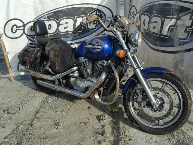 1HFSC18004A801950 - 2004 HONDA VT1100 C BLUE photo 1