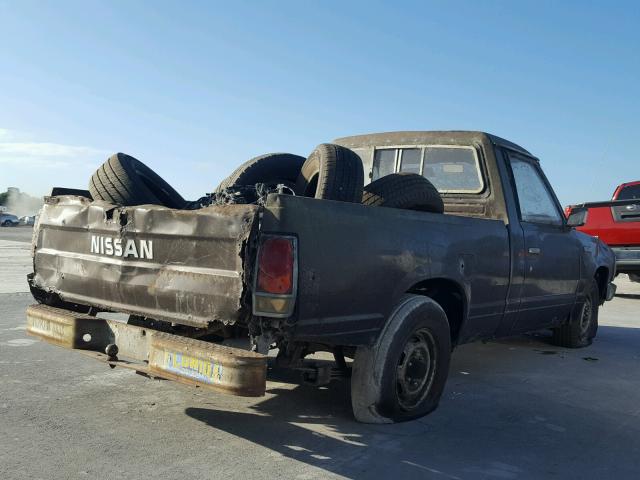 1N6ND01S8FC317121 - 1985 NISSAN 720 BROWN photo 4