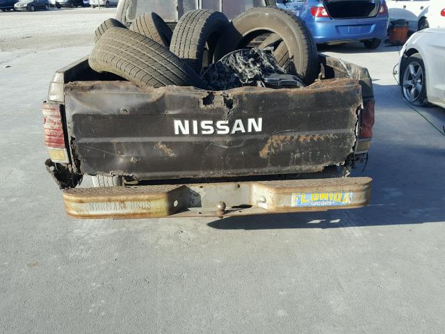 1N6ND01S8FC317121 - 1985 NISSAN 720 BROWN photo 6