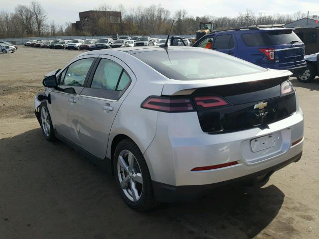 1G1RA6E47CU112979 - 2012 CHEVROLET VOLT SILVER photo 3