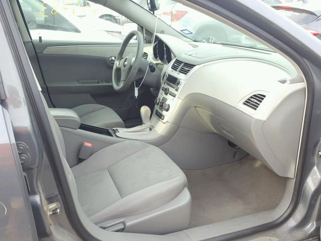 1G1ZG57B994198647 - 2009 CHEVROLET MALIBU LS 灰色 照片 5
