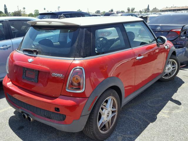 WMWMF73578TV35088 - 2008 MINI COOPER S RED photo 4