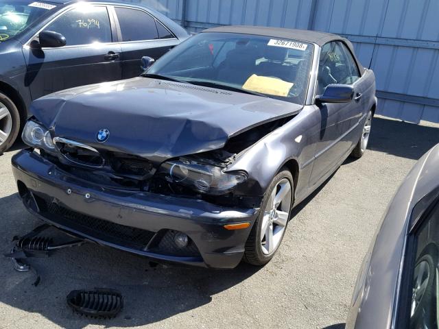 WBABW33445PL37631 - 2005 BMW 325 CI GRAY photo 2