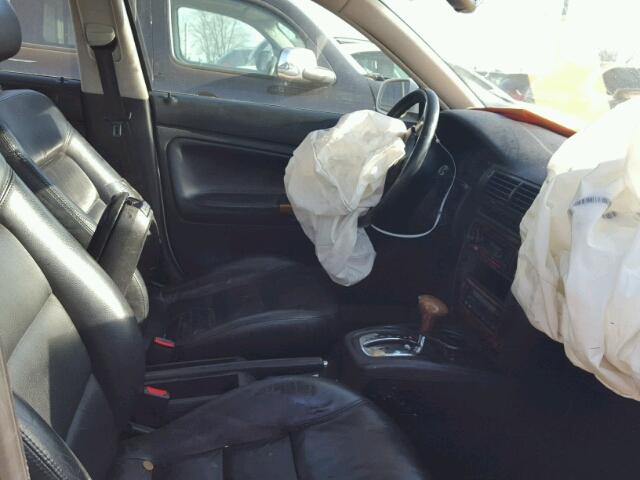 WVWPD23B7YE132988 - 2000 VOLKSWAGEN PASSAT GLX 白色 照片 5