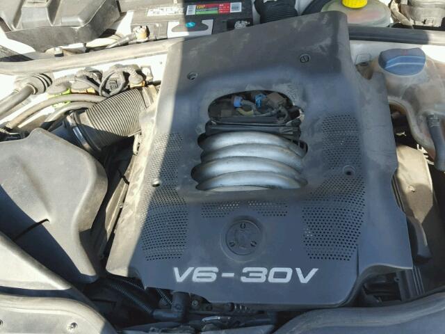 WVWPD23B7YE132988 - 2000 VOLKSWAGEN PASSAT GLX 白色 照片 7