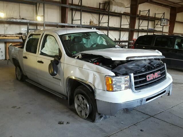 3GTP1VE00BG377475 - 2011 GMC SIERRA C15 WHITE photo 1