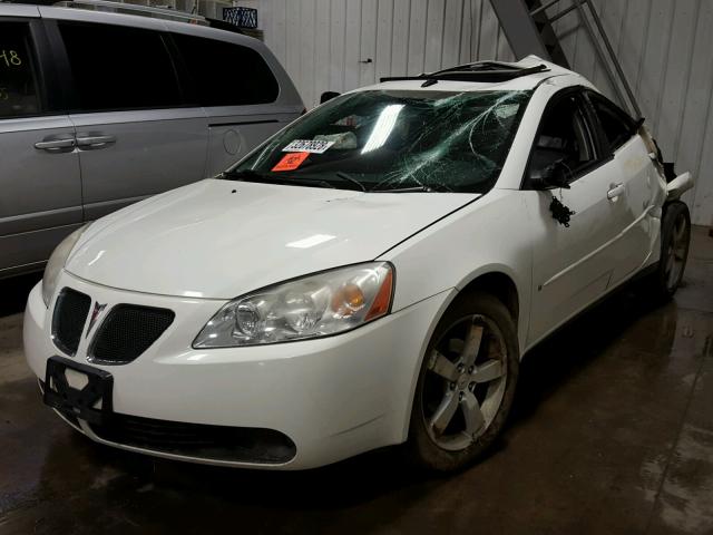 1G2ZM587774134800 - 2007 PONTIAC G6 GTP WHITE photo 2