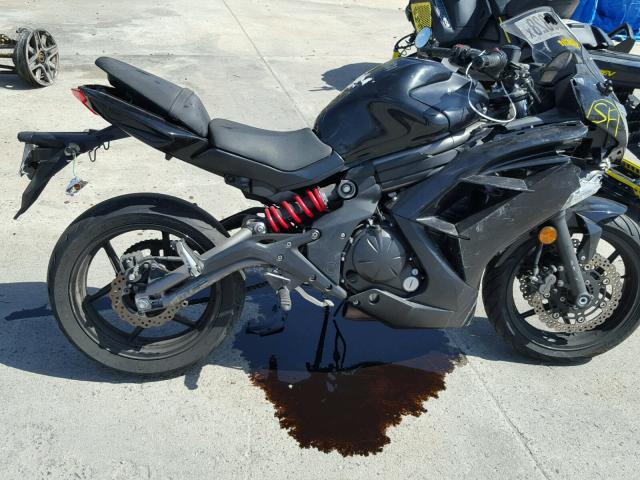 JKAEXEE13CDA07793 - 2012 KAWASAKI EX650 EC BLACK photo 5