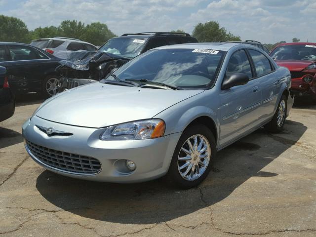 1C3EL56RX2N232339 - 2002 CHRYSLER SEBRING LX BLUE photo 2