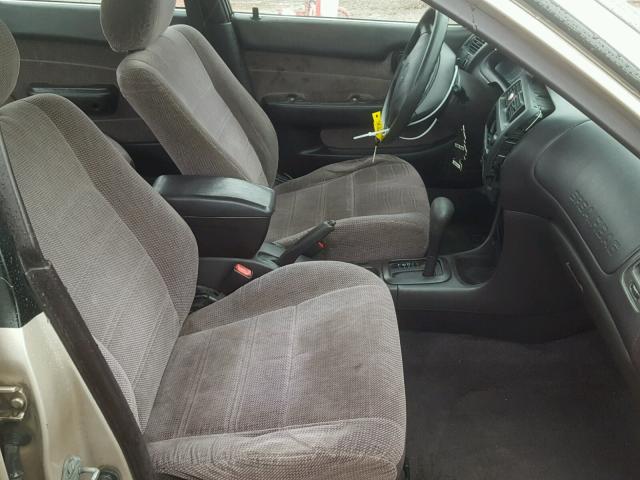 2T1AE09B1SC093338 - 1995 TOYOTA COROLLA LE 棕色 照片 5