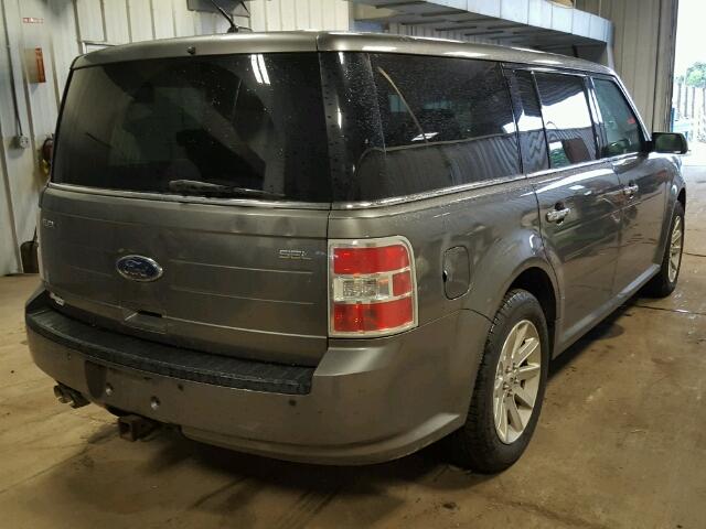 2FMGK5CC3ABA81714 - 2010 FORD FLEX SEL GRAY photo 4