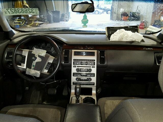 2FMGK5CC3ABA81714 - 2010 FORD FLEX SEL ნაცრისფერი ფოტო 9