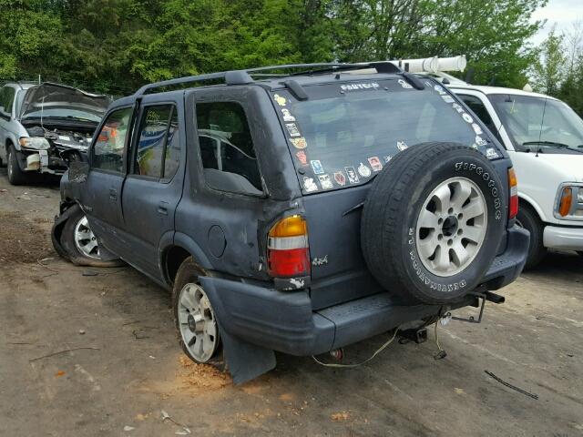 4S6CK58W1W4403678 - 1998 HONDA PASSPORT E Մոխրագույն լուսանկար 3