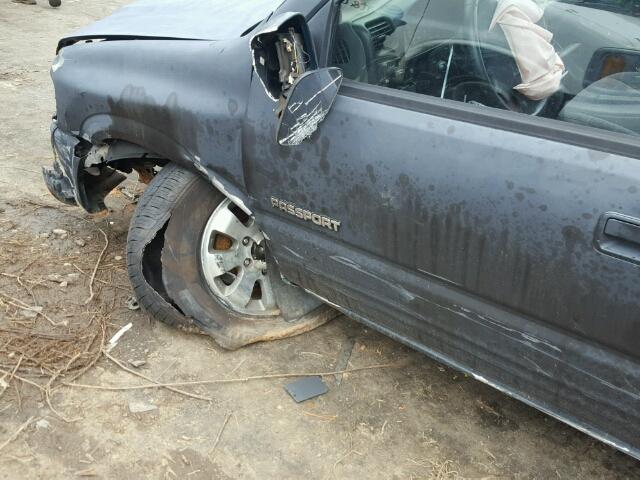 4S6CK58W1W4403678 - 1998 HONDA PASSPORT E Մոխրագույն լուսանկար 9