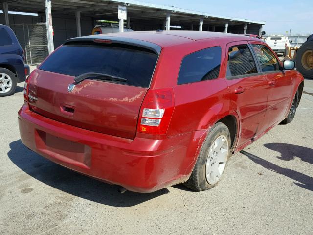 2D4FV47T06H414440 - 2006 DODGE MAGNUM SE BURGUNDY photo 4