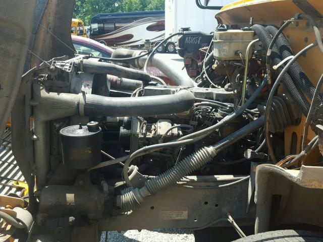 4UZAAXBW53CK81058 - 2003 FREIGHTLINER CHASSIS FS ყვითელი ფოტო 7