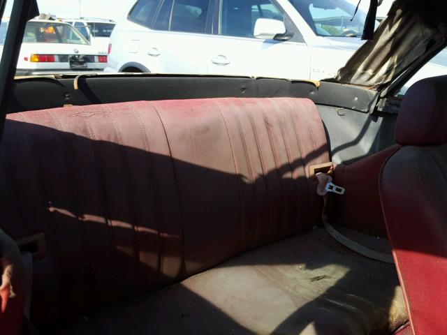 124CS000165906 - 1981 FIAT SPIDER RED photo 6