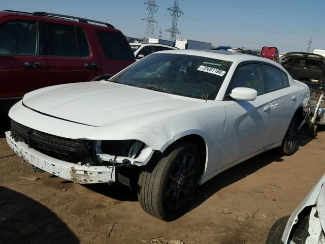 2C3CDXJG9JH140099 - 2018 DODGE CHARGER GT WHITE photo 2