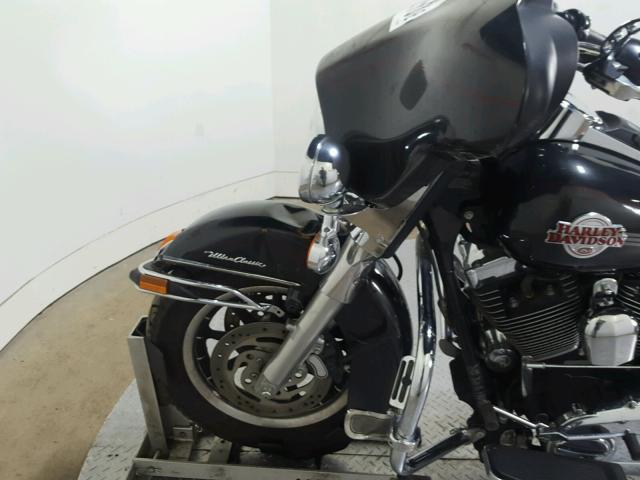 1HD1FC4187Y670199 - 2007 HARLEY-DAVIDSON FLHTCUI Қара фото 18