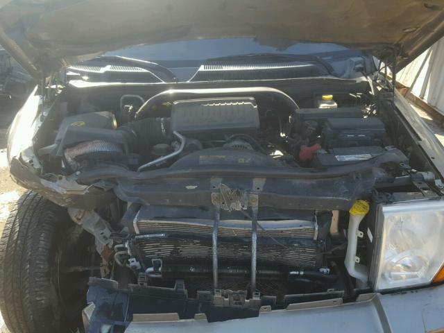 1J8HG58N86C198855 - 2006 JEEP COMMANDER თაფლისფერი ფოტო 7