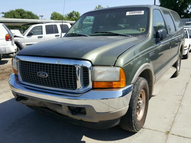 1FMNU42SXYED09372 - 2000 FORD EXCURSION GREEN photo 2