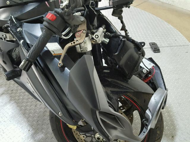 JS1GT78A5C2100416 - 2012 SUZUKI GSX-R1000 BLACK photo 16