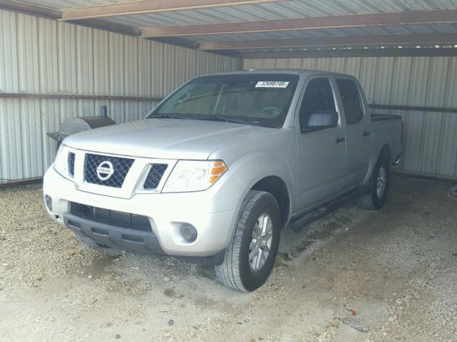 1N6AD0ER1HN724176 - 2017 NISSAN FRONTIER S SILVER photo 2