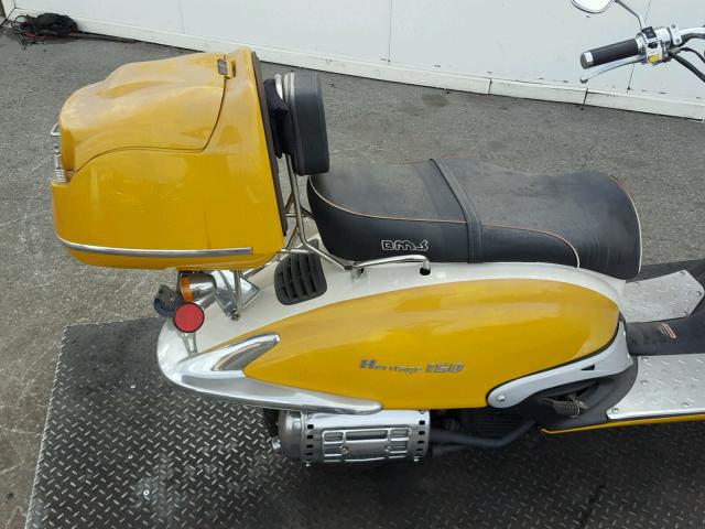 L5YTCKPA391117330 - 2009 OTHE SCOOTER YELLOW photo 6