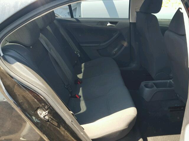 3VW2K7AJ9DM237413 - 2013 VOLKSWAGEN JETTA BASE 黑色 照片 6