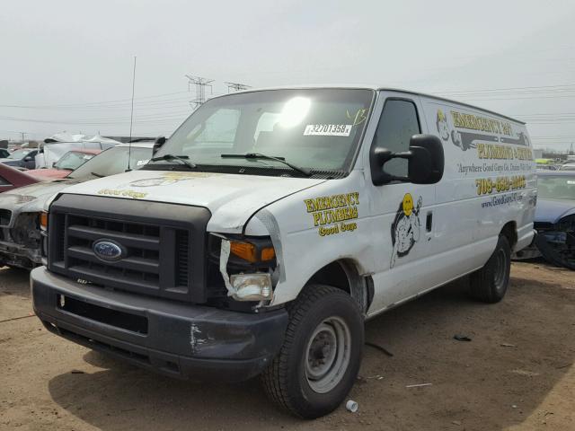 1FTNS24W19DA49482 - 2009 FORD ECONOLINE WHITE photo 2