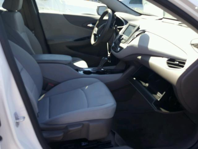 1G1ZB5ST5GF291150 - 2016 CHEVROLET MALIBU LS თეთრი ფოტო 5