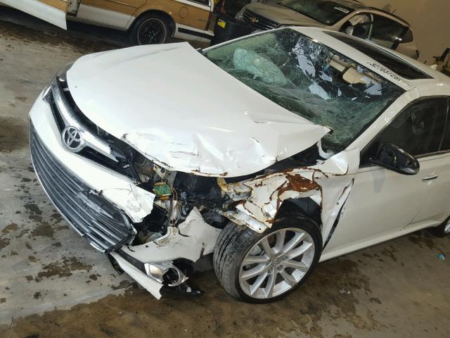 4T1BK1EB7DU035339 - 2013 TOYOTA AVALON BAS WHITE photo 9