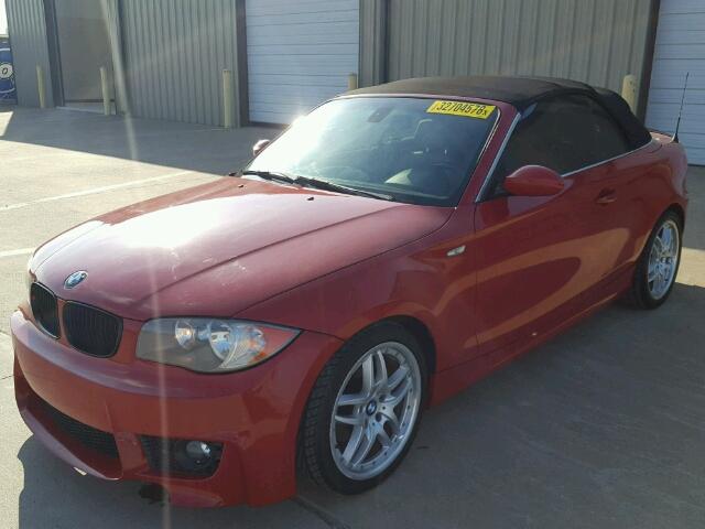 WBAUL73508VJ74414 - 2008 BMW 128 I RED photo 2