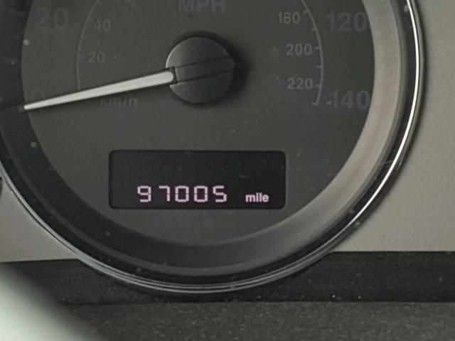 1J8HG58NX8C155864 - 2008 JEEP COMMANDER BLACK photo 8